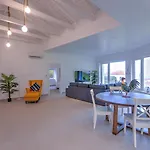 Flores Whale Watch House 别墅 *