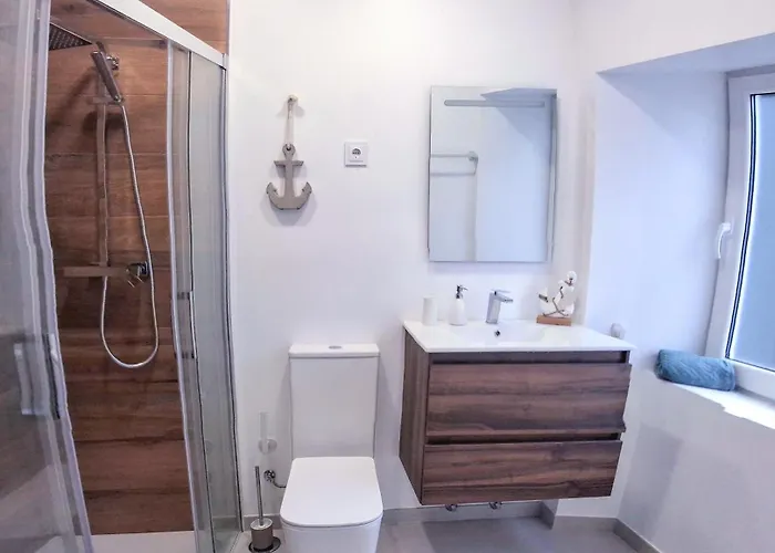 Flores Whale Watch House Faja Grande