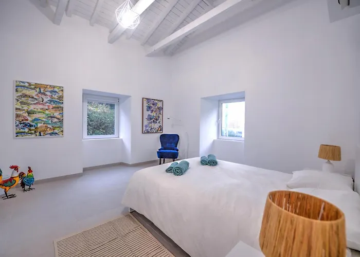 Flores Whale Watch House Faja Grande